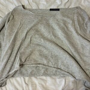 Brandy Melville Light Gray Crewneck Top